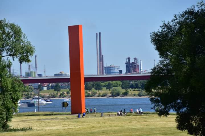 Die Rheinorange in Duisburg