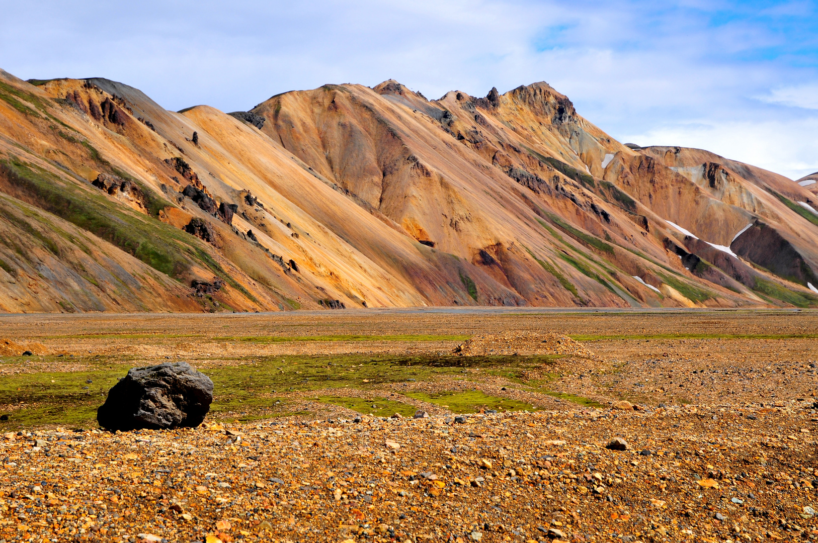 Die Rhyolithberge von Landmannalaugar/ Iceland