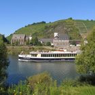 Die "River Queen" vor Schloß Liebieg in Kobern-Gondorf