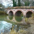 Die Rote Brücke