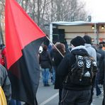 "... die rote Front ... und die schwarze Front ... sind WIR" (bilder zu Texten 79)