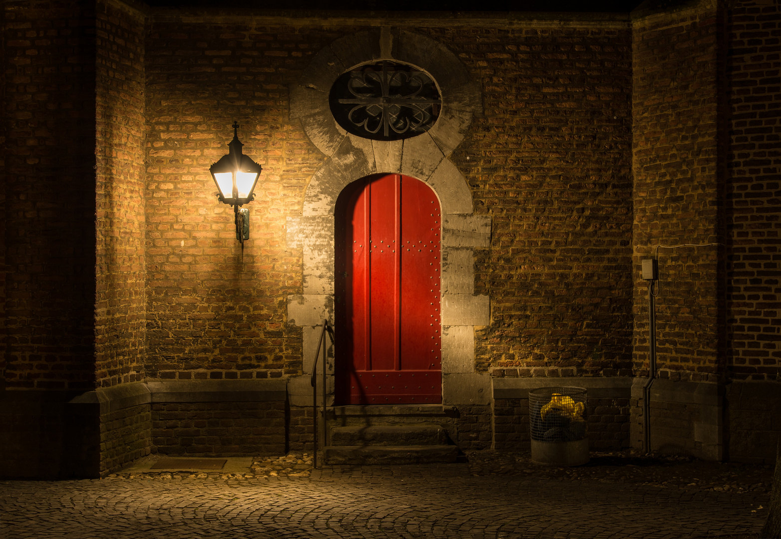 Die rote Tür Foto & Bild | architektur, fenster & türen, techniken