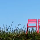 Die roten Stühle