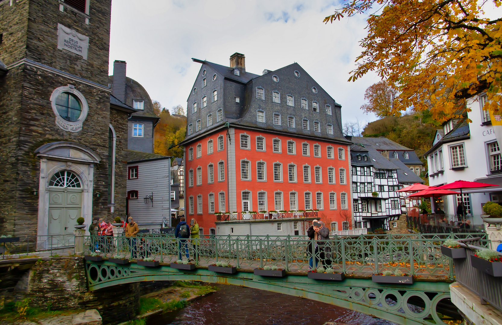 Die Rückseite vom Roten Haus in Monschau