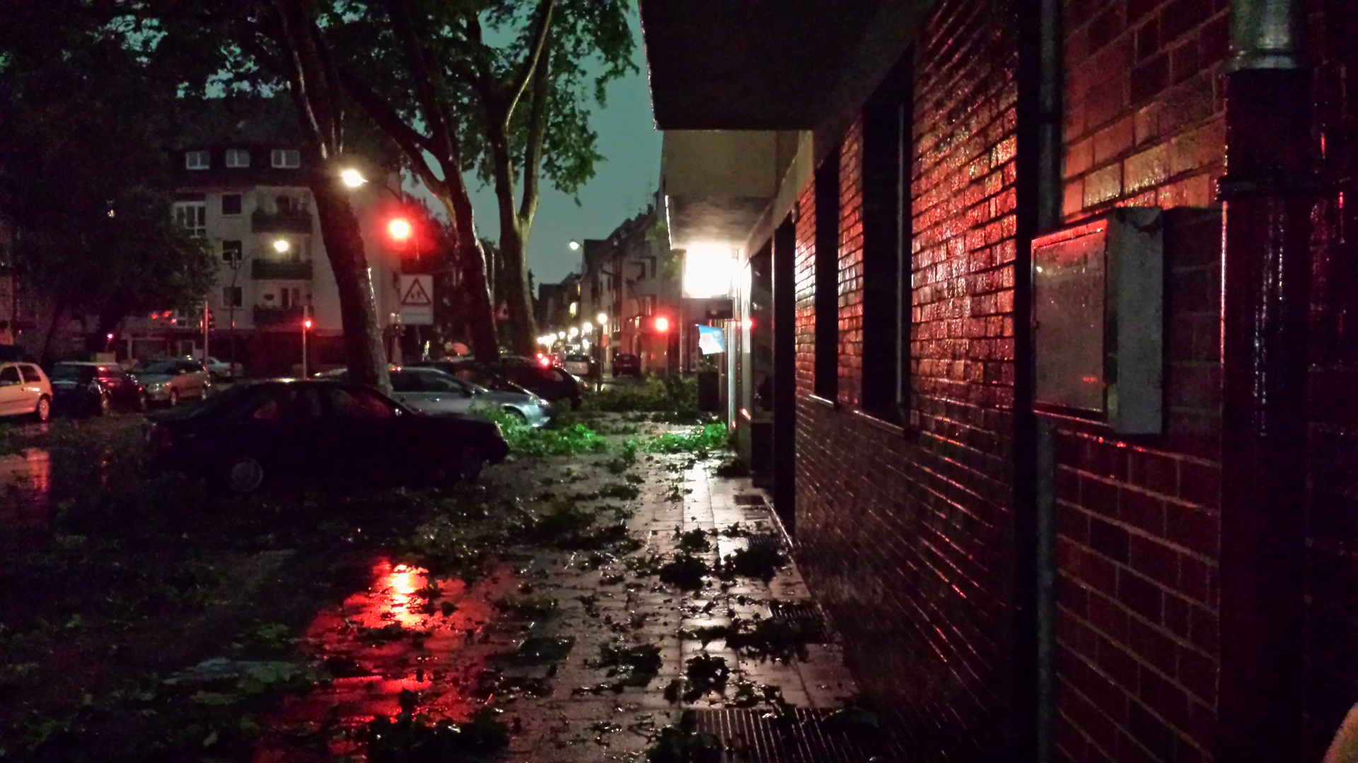 Die Ruhe nach dem Sturm (09.06.2014/21 Uhr - Düsseldorf)