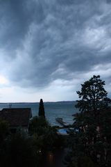 Die Ruhe nach dem Sturm über dem Lago di Garda ...