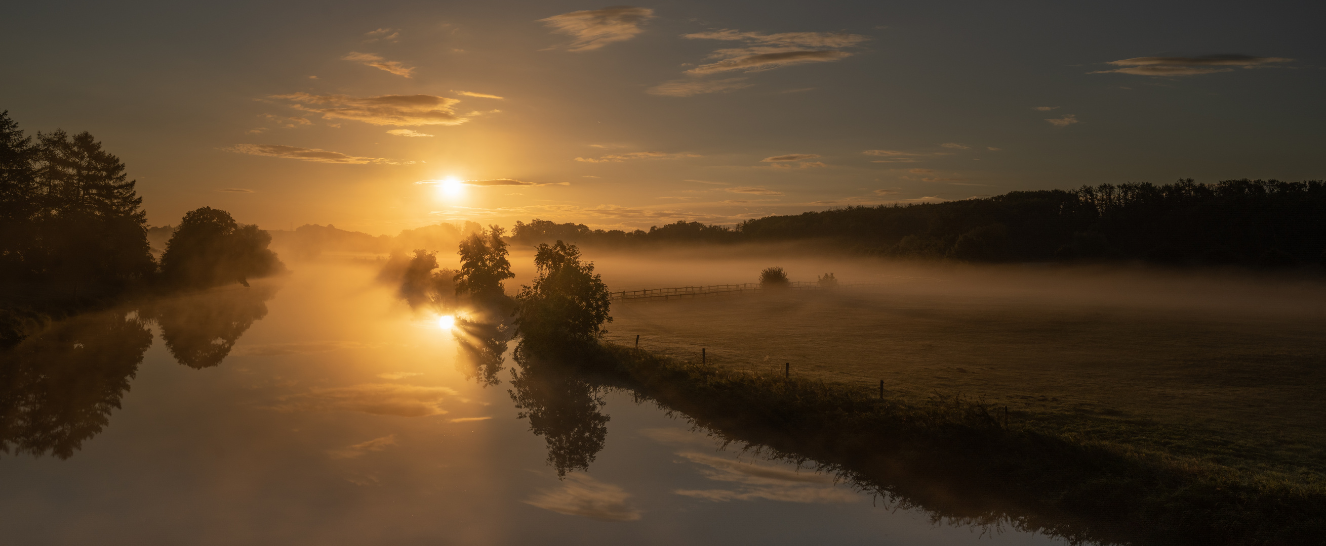 Die Ruhr bei Sonnenaufgang