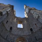 Die Ruine der Abtei Mont-Saint-Èloi