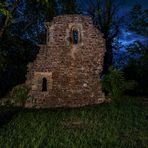 Die Ruine der Alten Kapelle...