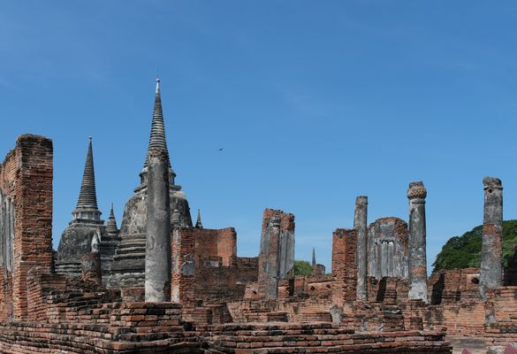 ...die Ruinen des Wat Mahathat...