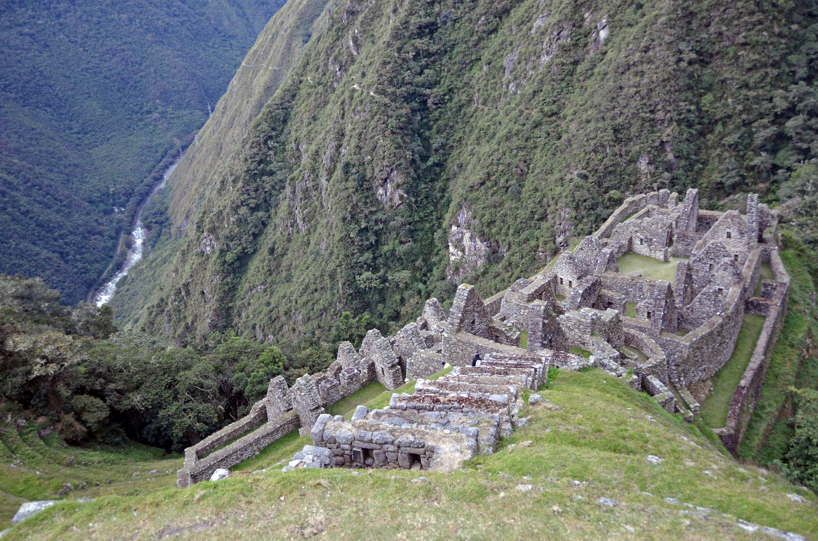 Die Ruinen von Winaywayna auf dem Camino del Inca