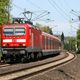 Die S6 heute um 11.46 kurz vor der Einfahrt in den Bahnhof Ratingen Ost.