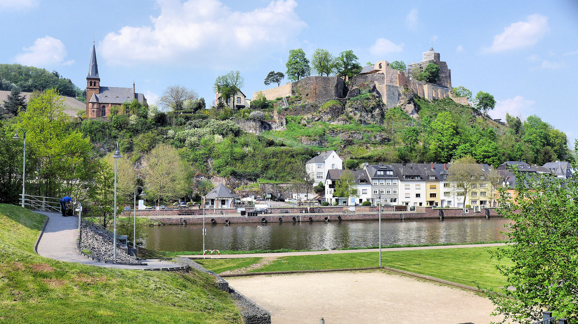 Die Saarburg