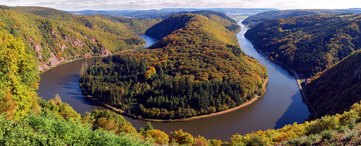 Die Saarschleife im Herbst