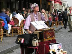 Die Sängerin vom Montmartre !