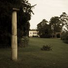 Die Säule im Park