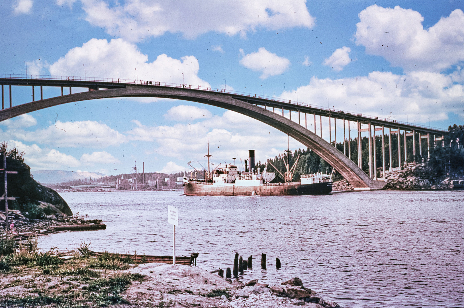 Die Sando-Brücke in Schweden