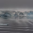 Die sanften Wellen des südlichen Eismeeres