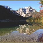 Die Schatten am Langbathsee werden immer länger....