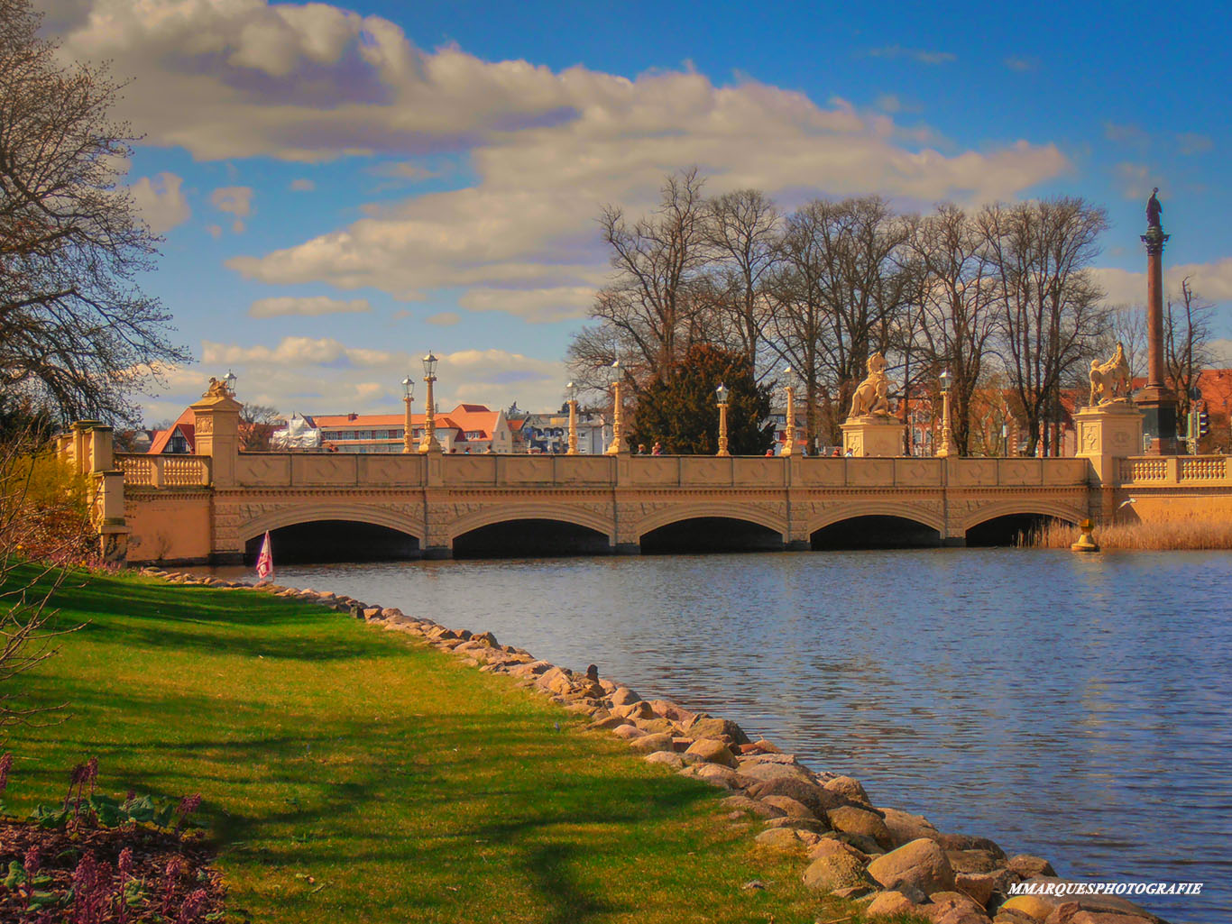 Die Schlossbrücke Schwerin