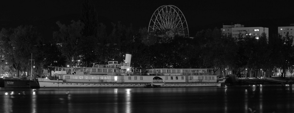 Die Schönbrunn bei Nacht