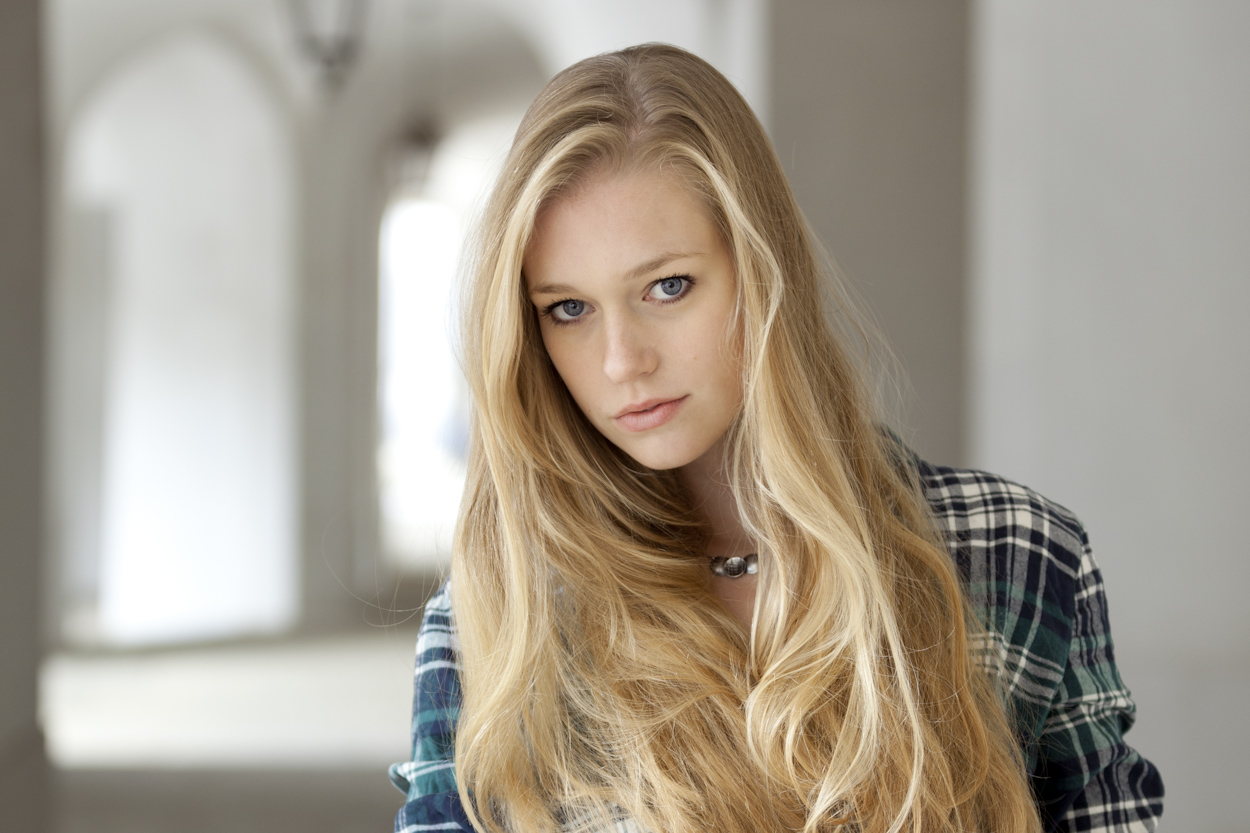 die Schöne Foto & Bild portrait, portrait frauen, outdoor Bilder auf