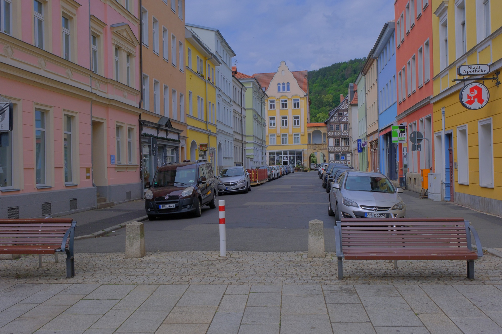 die schönen Farben der Häuser in Meiningen