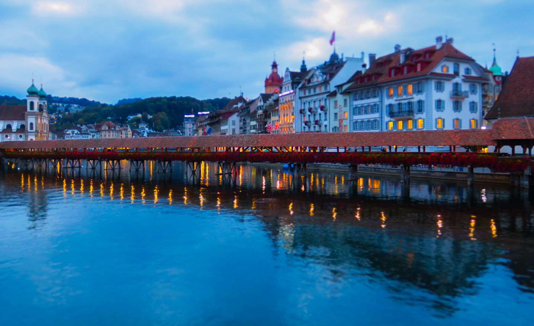 die schönste Brücke in Luzern :-))