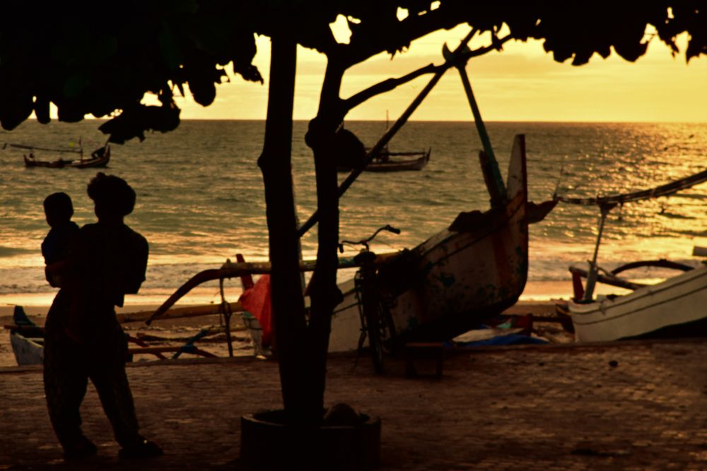 Die schönsten Sonnenuntergänge sind auf Bali ..DSC_7401-2