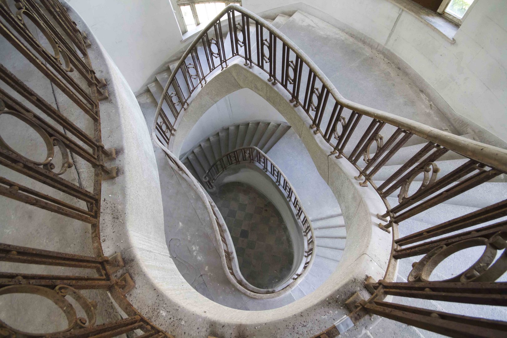 die schon legendäre Treppe im Haus der Offiziere in Wünsdorf