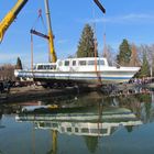 Die Schondorf wird im Starnberger See zu Wasser gelassen