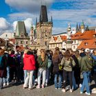 Die Schüler sind an den Brückenheiligen wenig interessiert