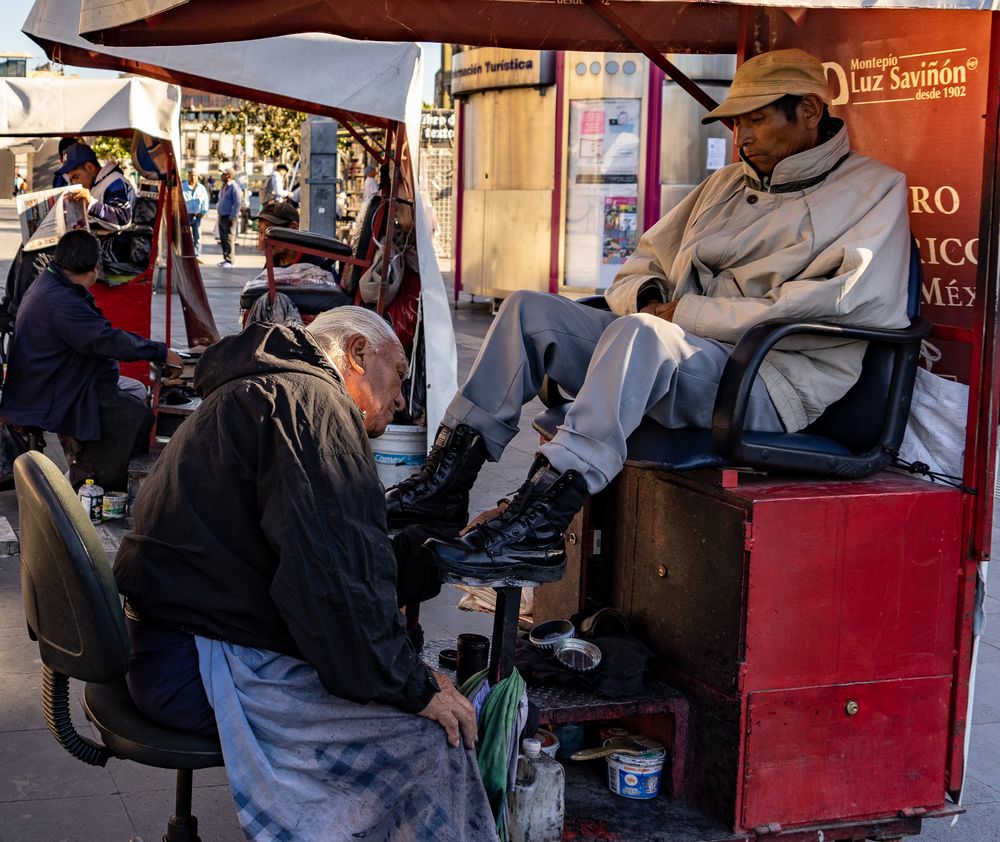 Die Schuhe müssen glänzen