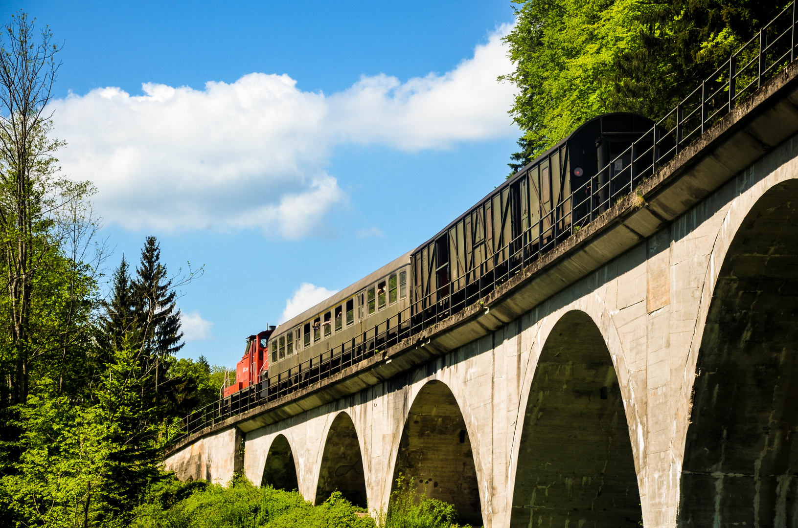 Die schwäbische Waldbahn