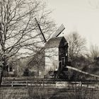 Die schwarzweiße Mühle