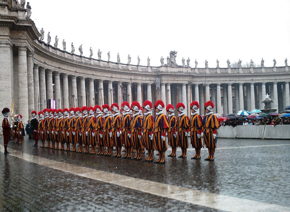 Die Schweizer Garde ° Cittá del Vaticano, Roma, Italia