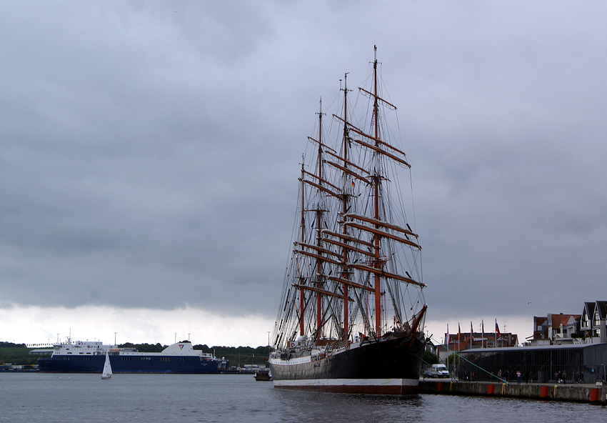 Die SEDOV in Travemünde Bild1