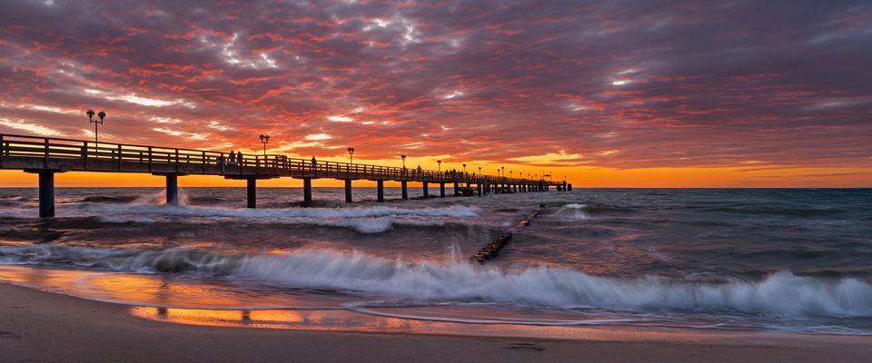 Die Seebrücke im Abendrausch
