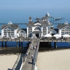 Die Seebrücke in Sellin auf Rügen . 