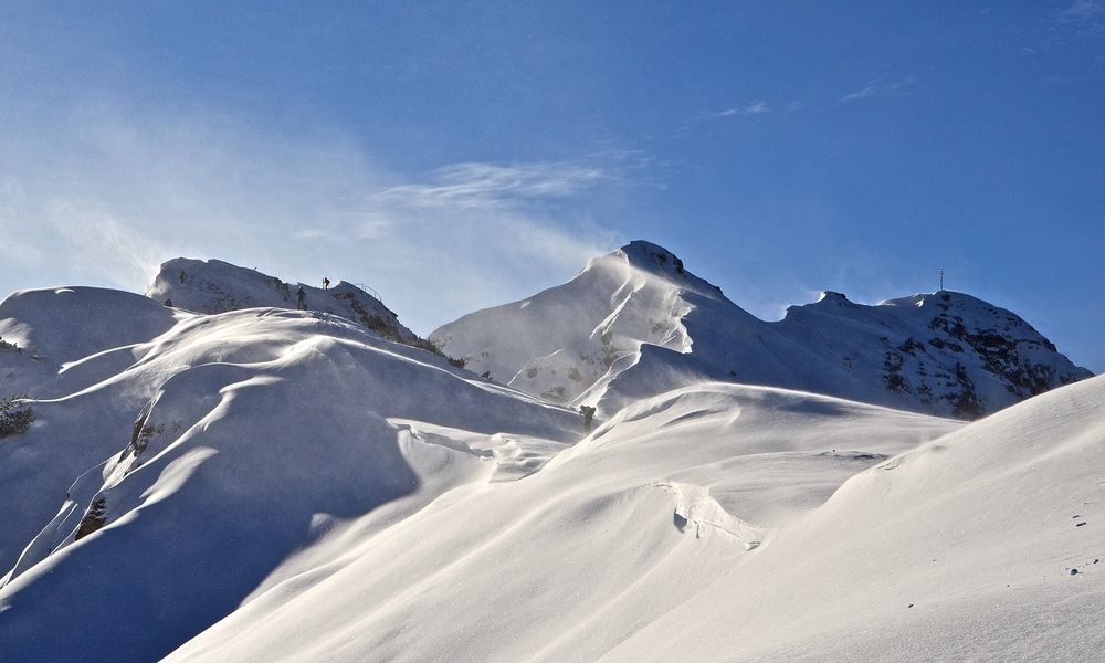 Die Seefelder Spitze  2220 m  rechts