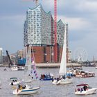 die Seglerparade vor der Elbphilharmonie