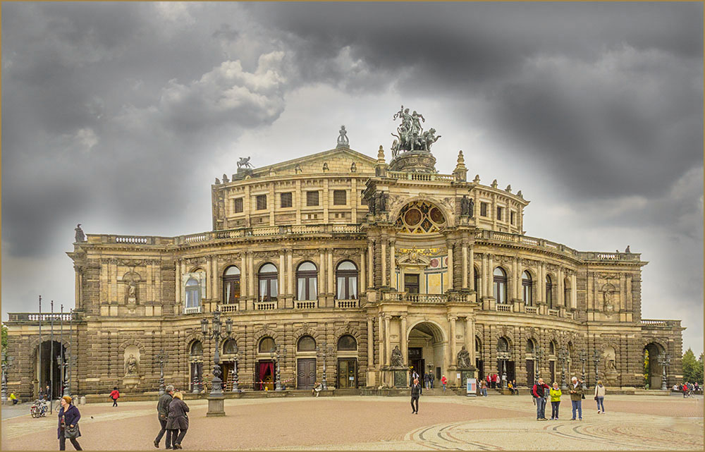 DIE SEMPEROPER