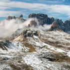 Die Sextener Dolomiten jetzt in Farbe. Unten angehängt in S/W. Taste F11 Vollbild. IN SW...