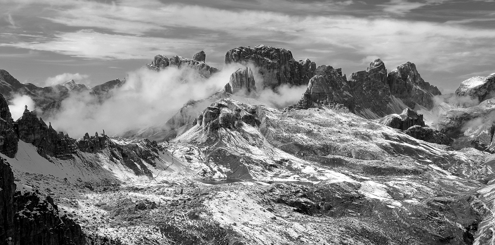 Die Sextener Dolomiten mal in SW, F 11 Taste Vollbild. Blick von der…