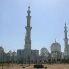 Die Sheikh Zayed bin Sultan Al Nahyan Mosque in Abu Dhabi