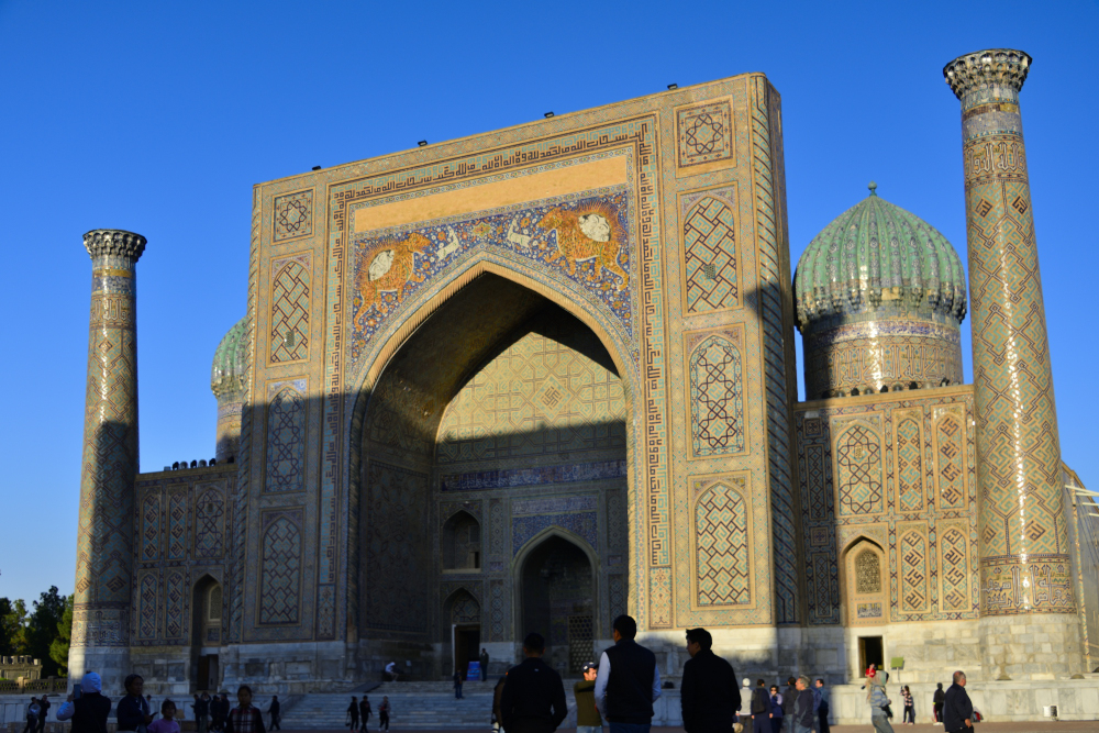 Die Sher-Dor-Madrasa in Samarkand