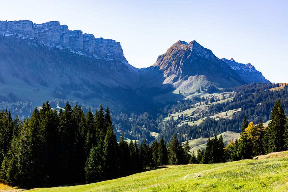 Die Sieben Hengste (1952 m.ü.M.), Sichel und Burst (1968 m.ü.M.)