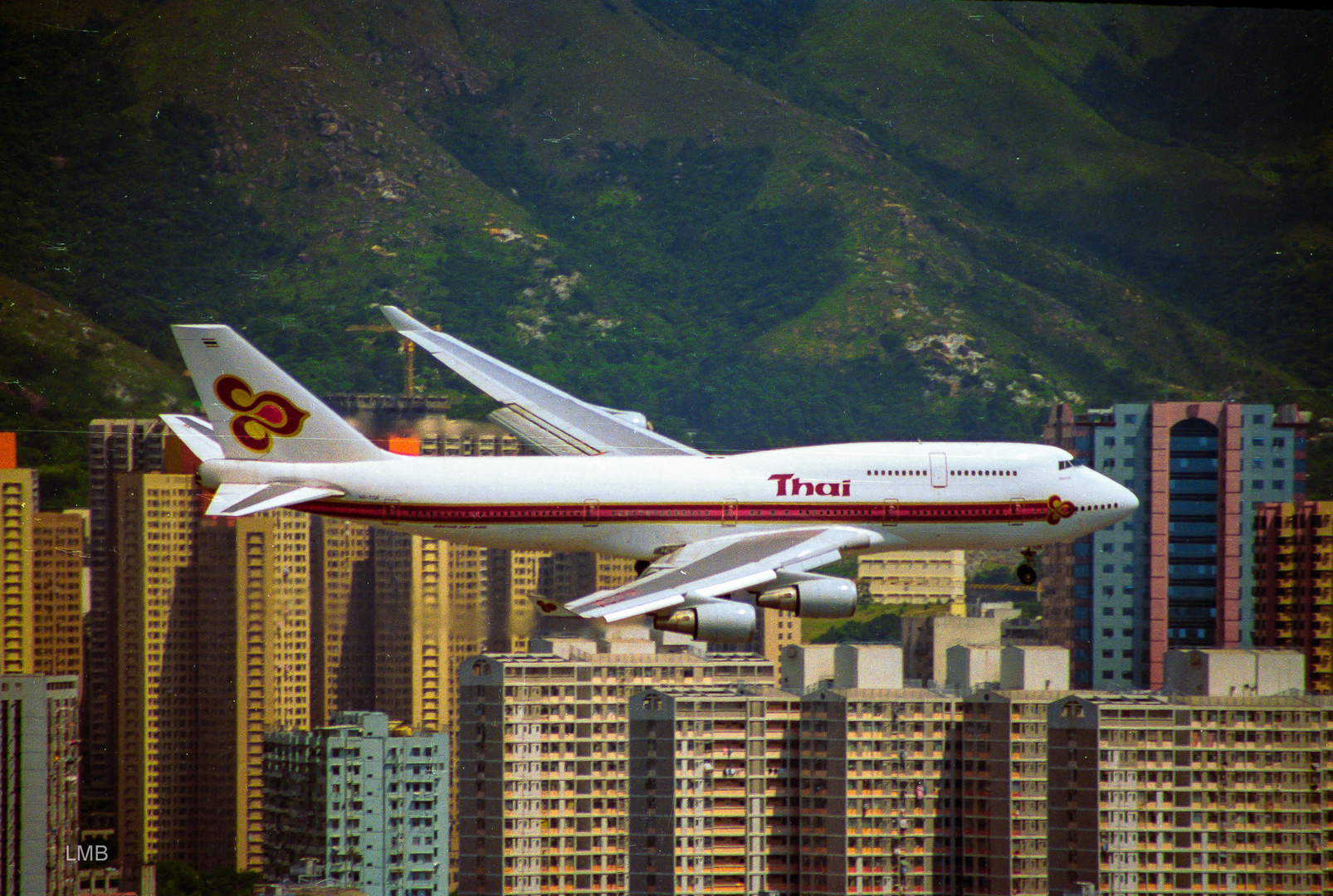 Die Simongkhon in Kai Tak