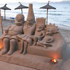 Die Simpsons am Strand von Can Picafort