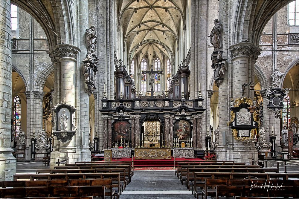 Die Sint-Jacobskerk Antwerpen ....